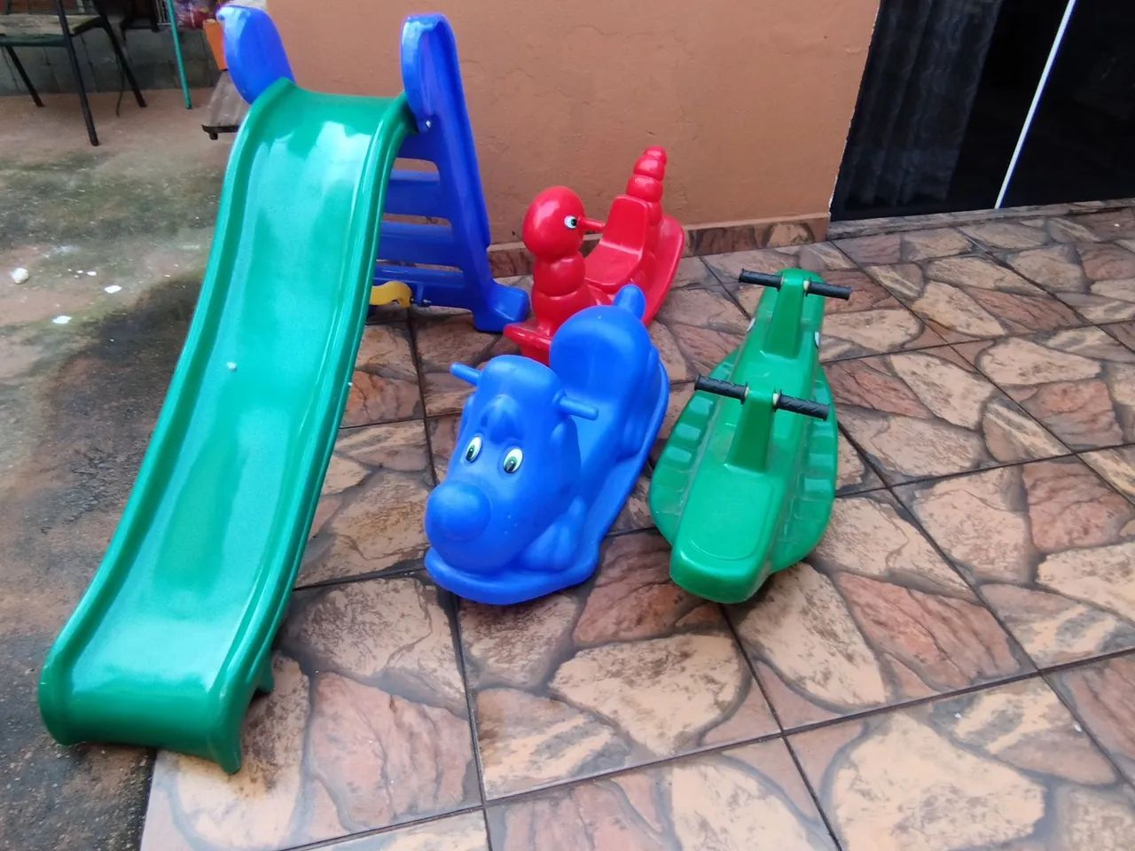 Brinquedos playground 