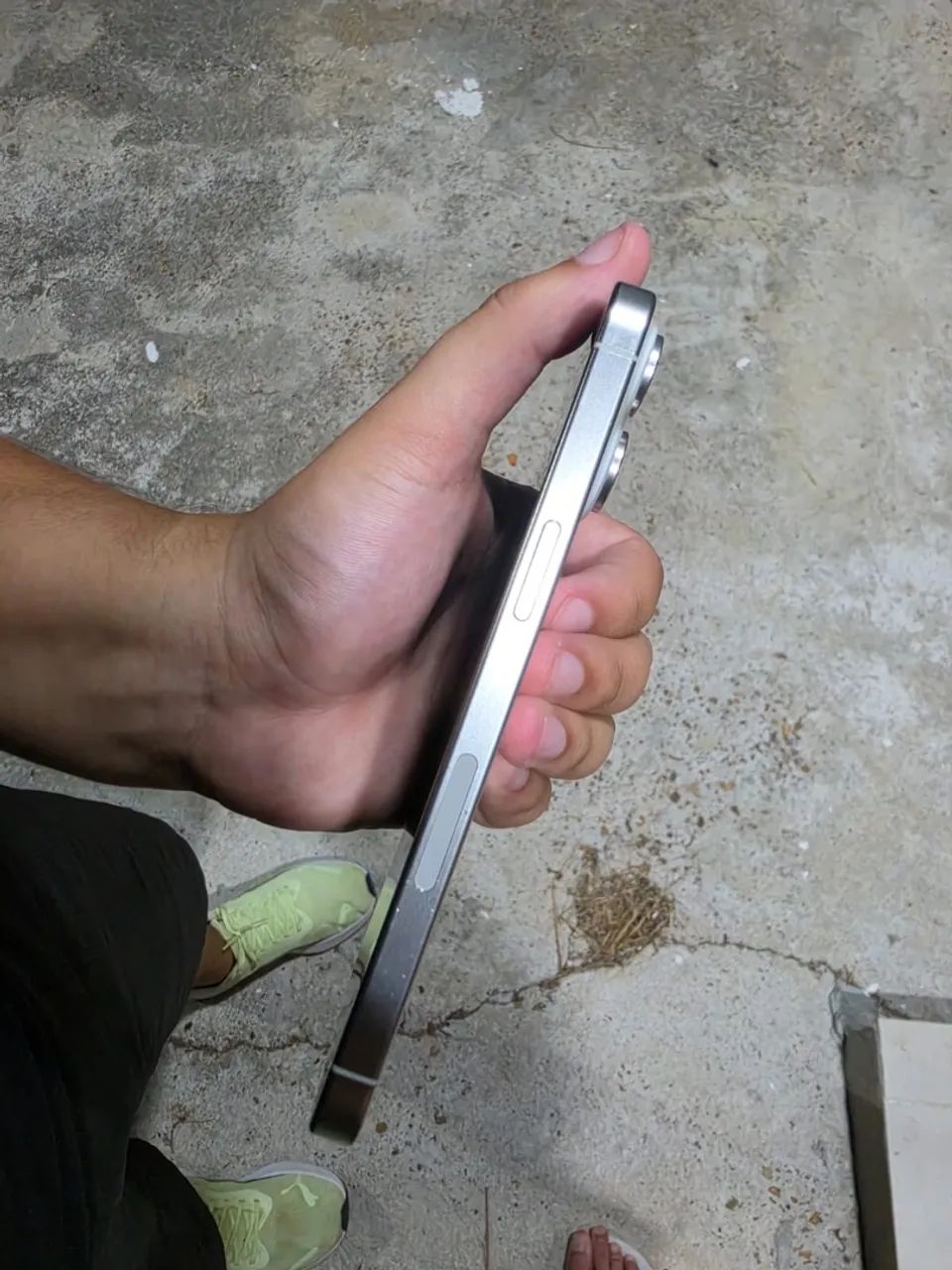 iPhone 15 Pro Max - 256gb  - Foto 2
