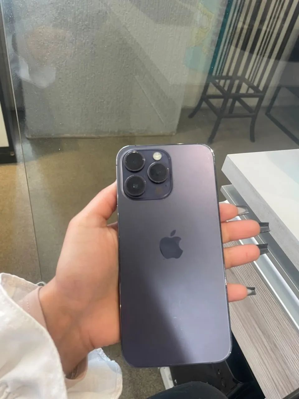 iPhone 14 Pro Max roxo - Foto 2