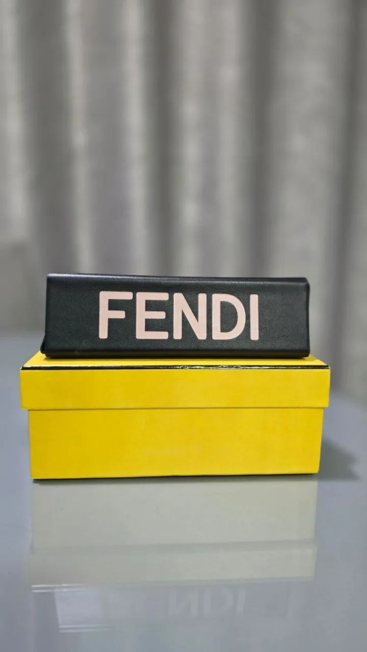Óculos de sol Fendi - Foto 4