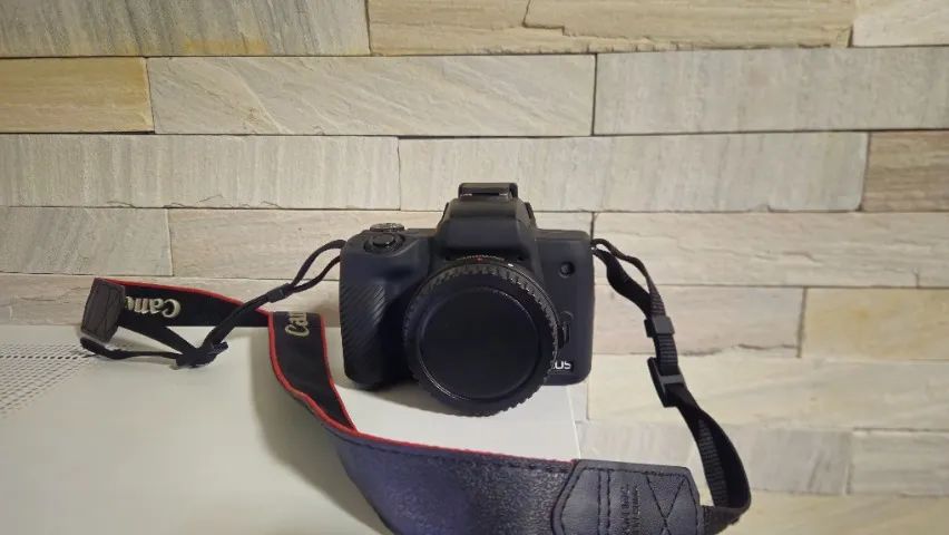 Canon M50 Mirrorless