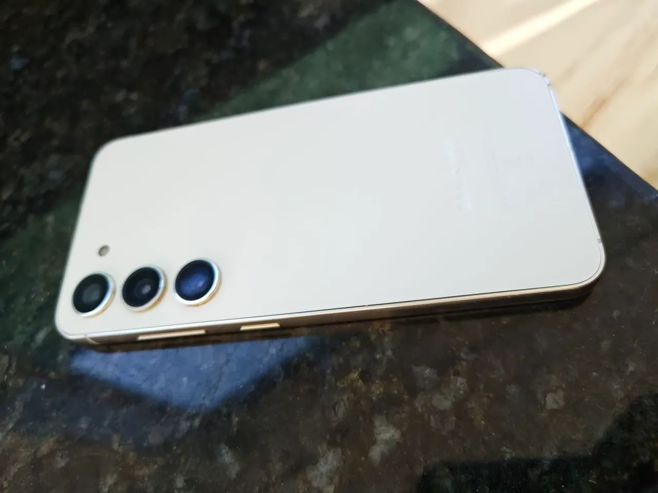 Samsung s23
