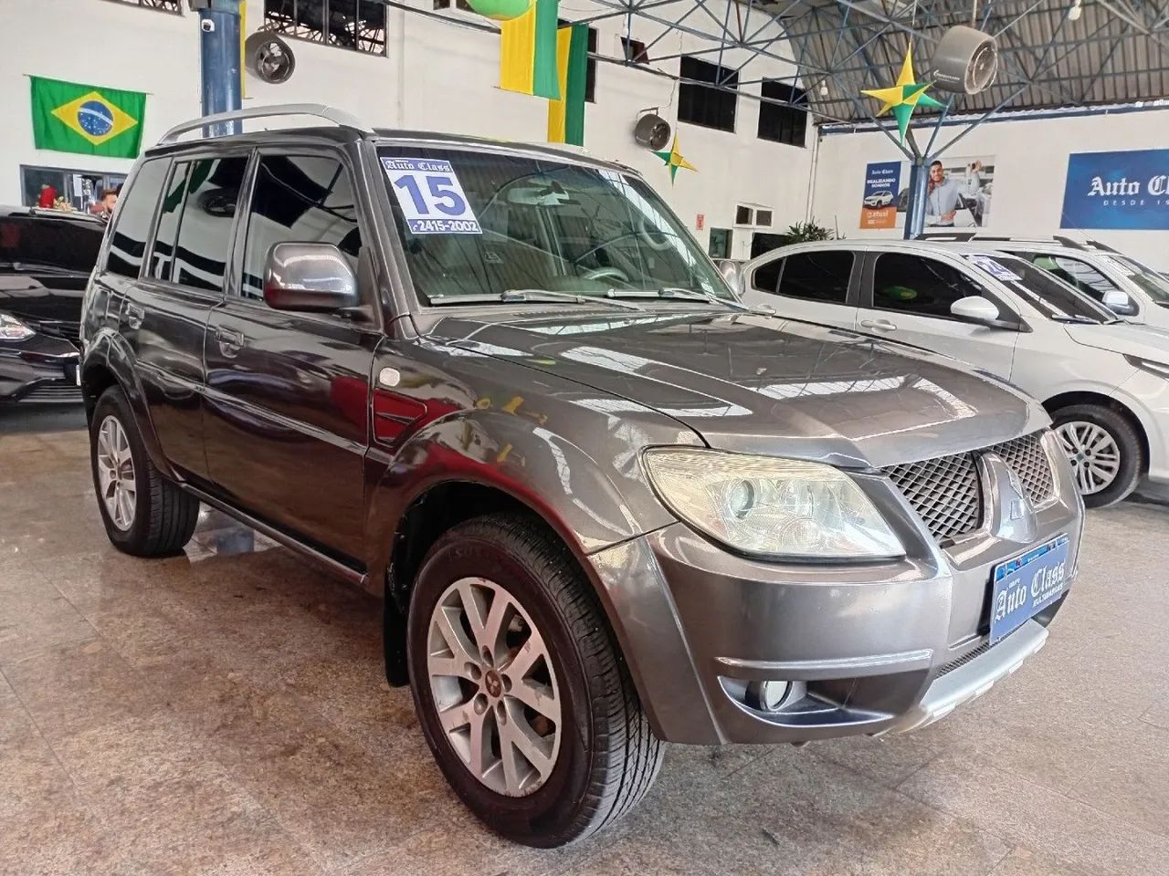 Mitsubishi Pajero 2015