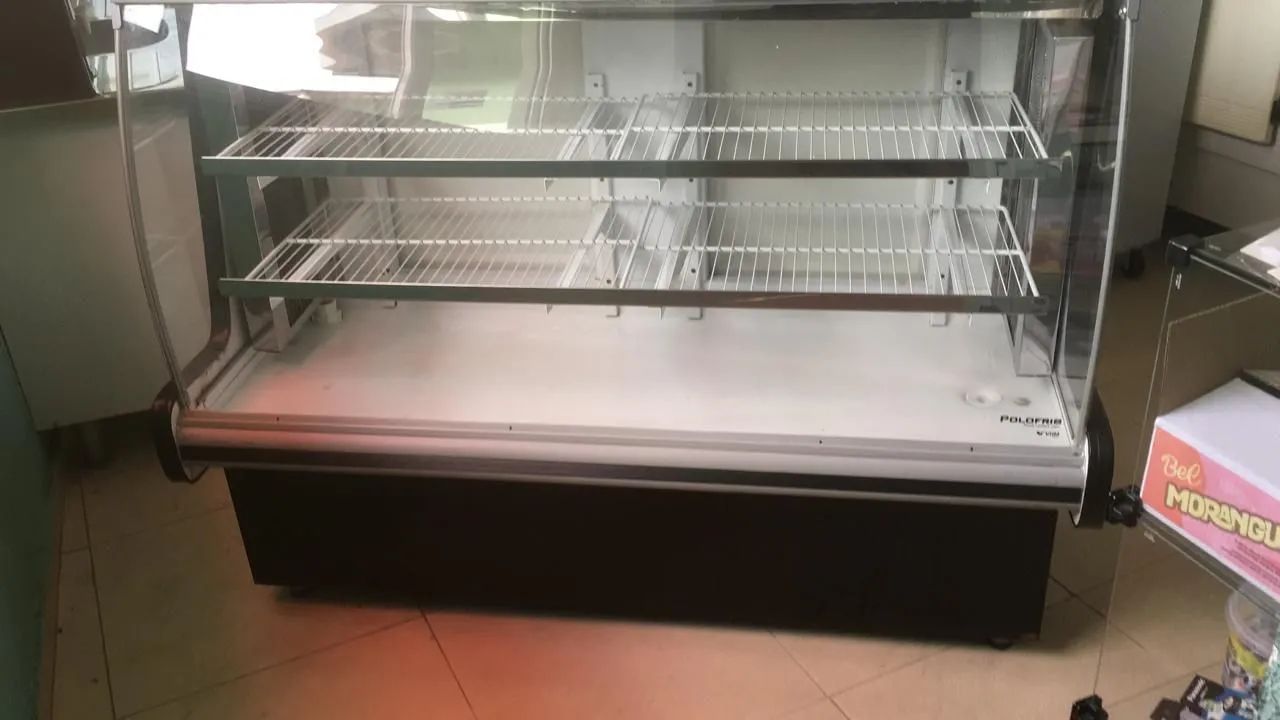 Balcão de bolo e tortas  - Foto 2