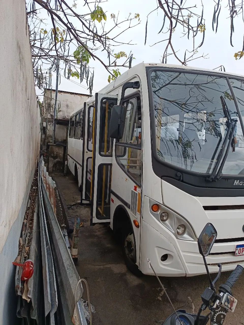 Micro ônibus Mercedes bens 915 - Foto 4