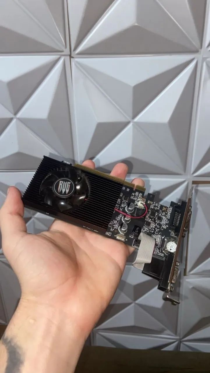 Cooler intel e placa de vídeo gt610 - Foto 3