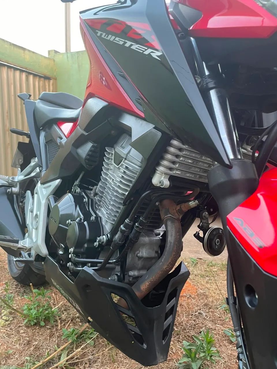 Honda CB 300 - Foto 3