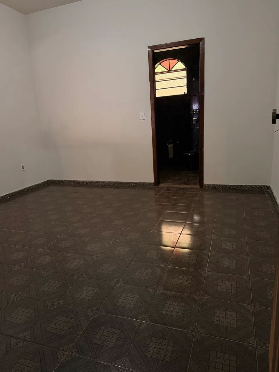 Alugo EXCELENTE CASA - Foto 5