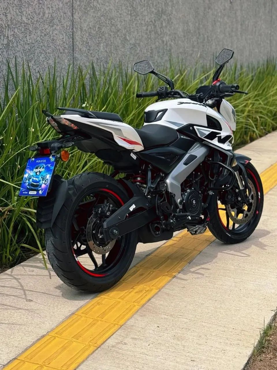 Bajaj NS400z 3700km - Foto 3