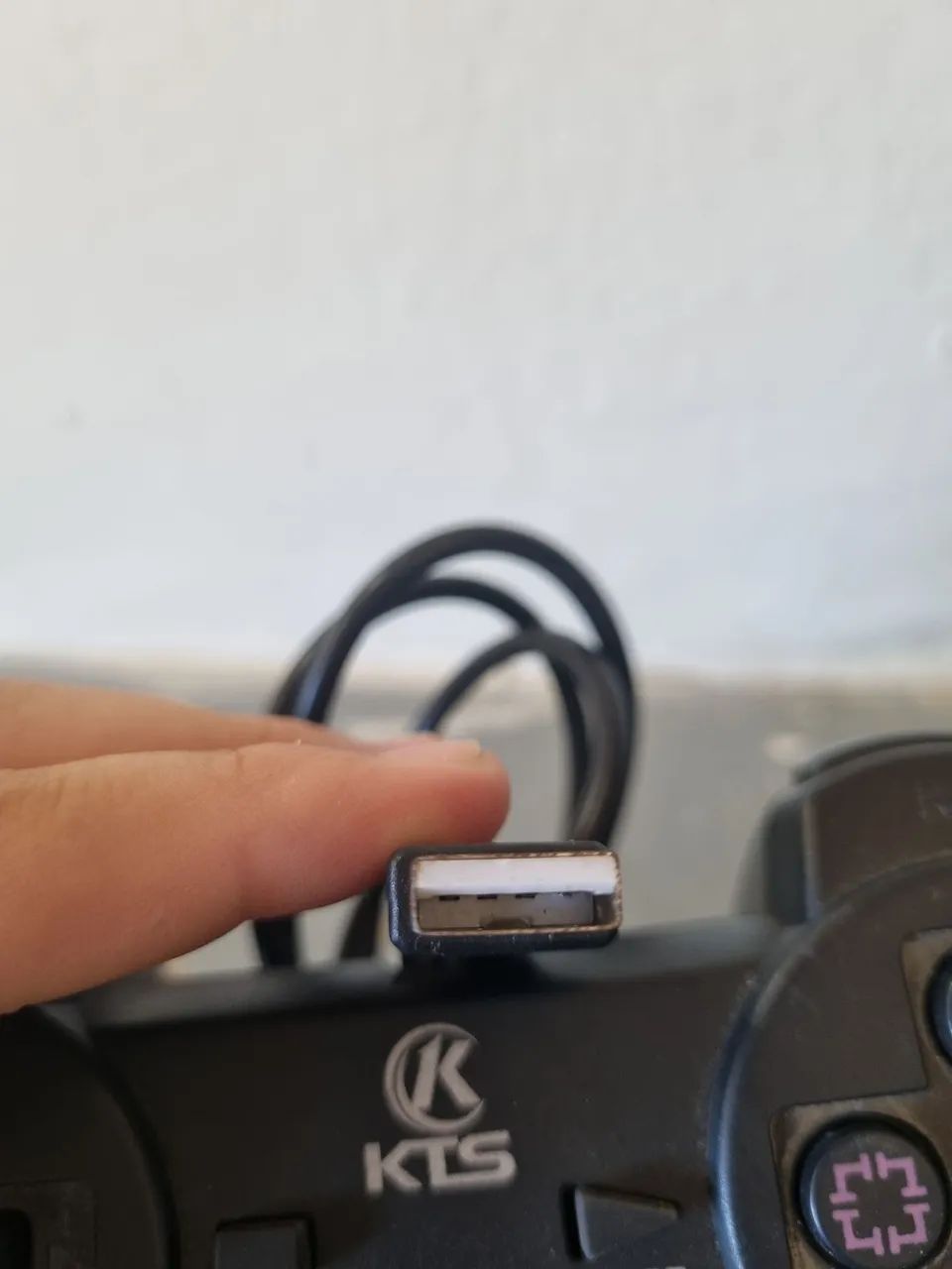 Controle de cabo USB para computador  - Foto 2