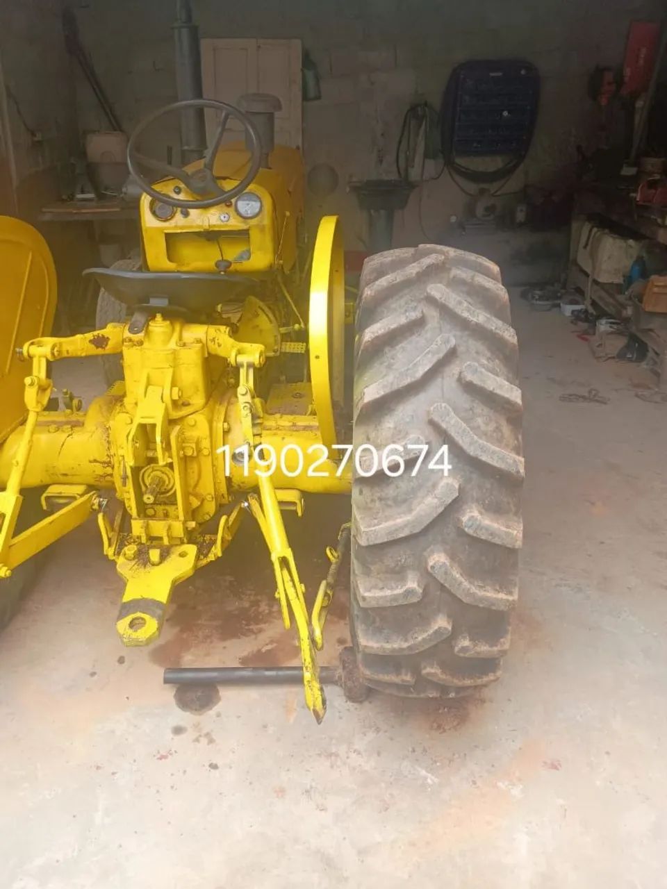 Trator Valmet 62 com grade e roçadeira - Foto 5