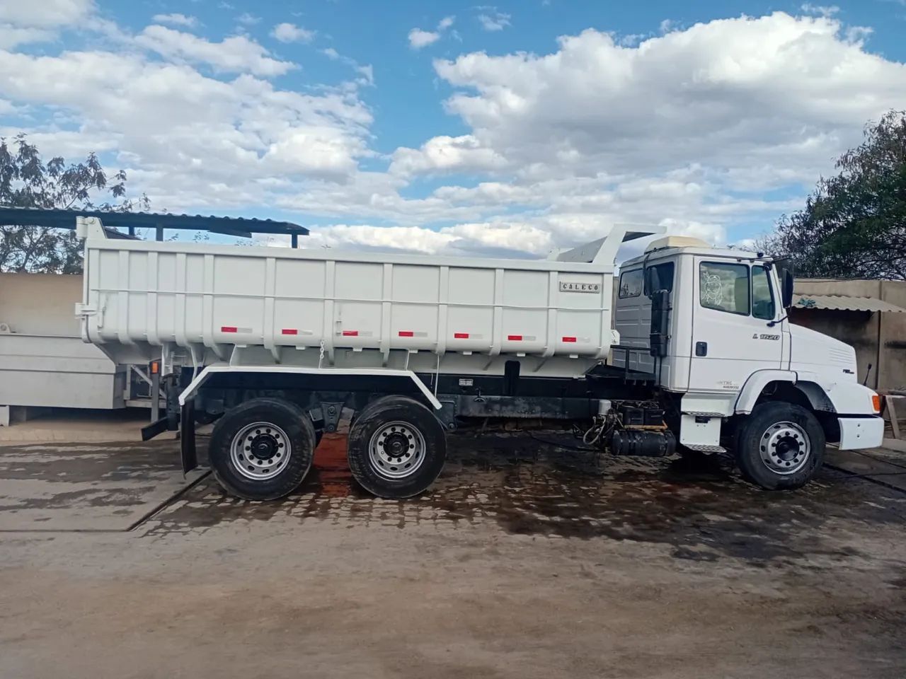 L1620 Mercedes bens ano 2007 - Foto 4