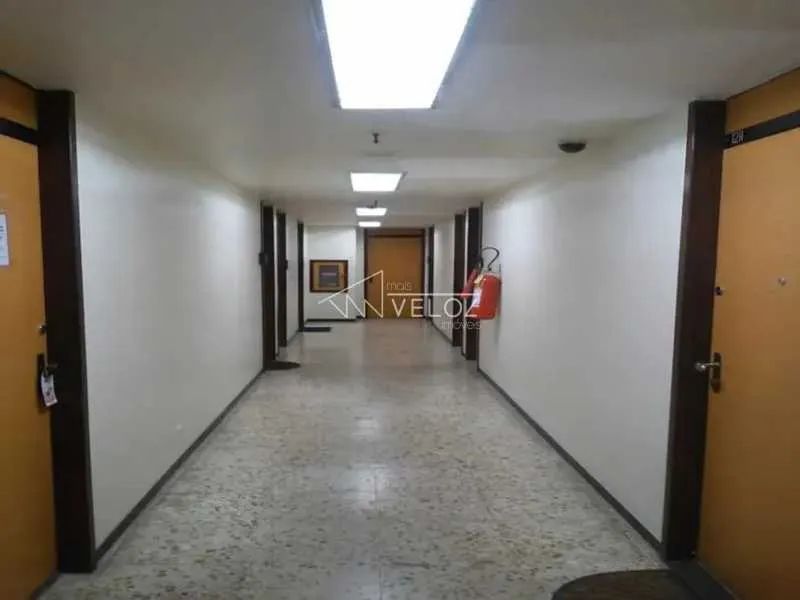 Sala - / Comercial / Centro