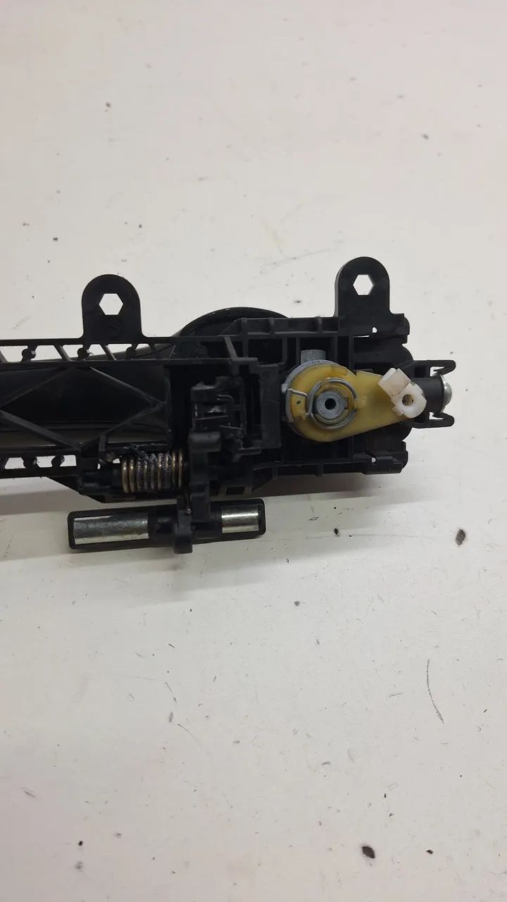 Maçaneta Externa Dianteira Esquerda Chevrolet Onix Lt 2022  Dianteira - Foto 6