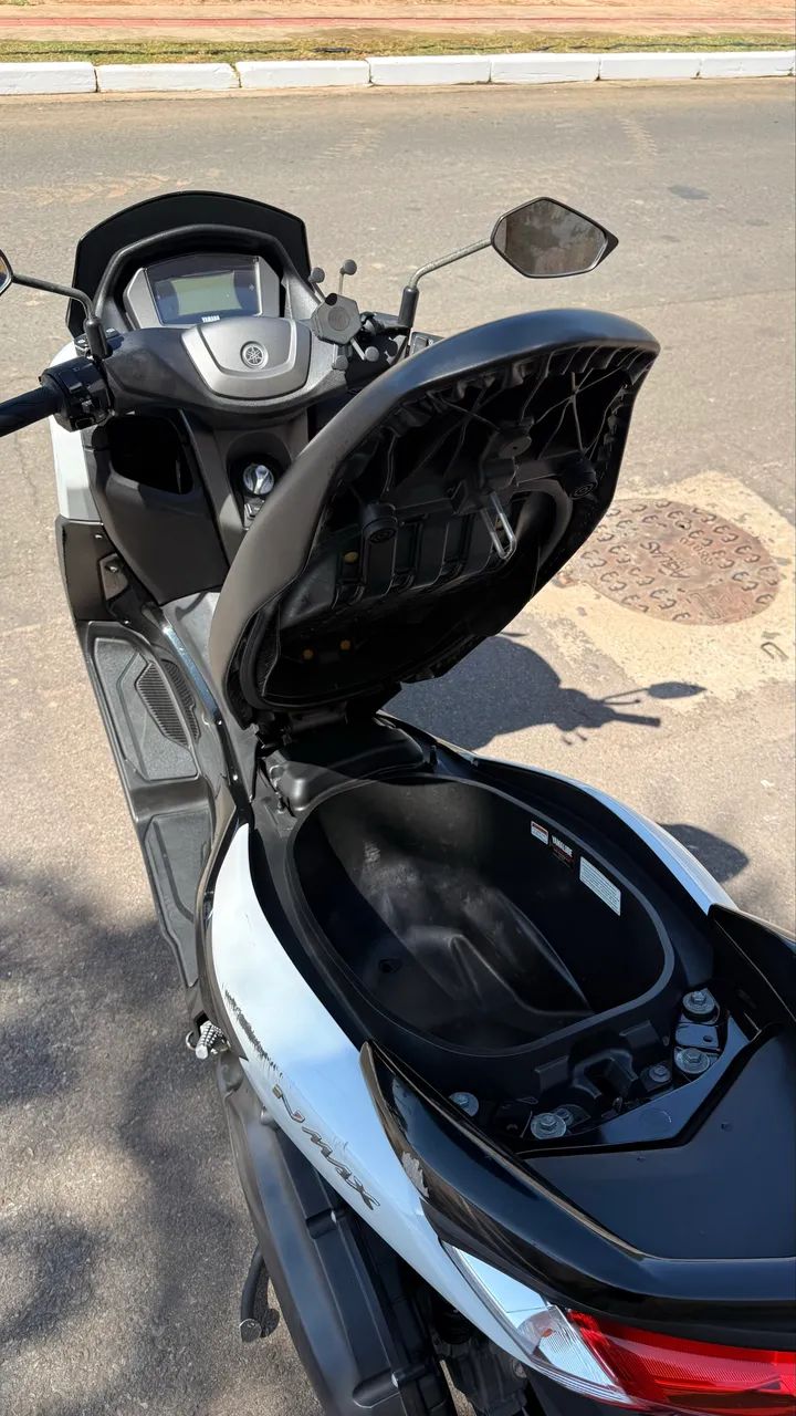 Yamaha Nmax 160  - Foto 5