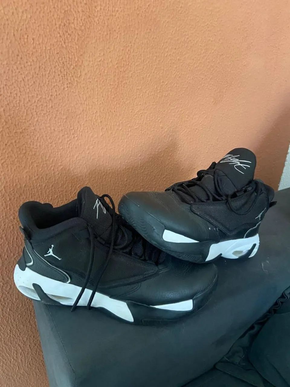 Air Jordan Max Aura 4 Original - N° 44