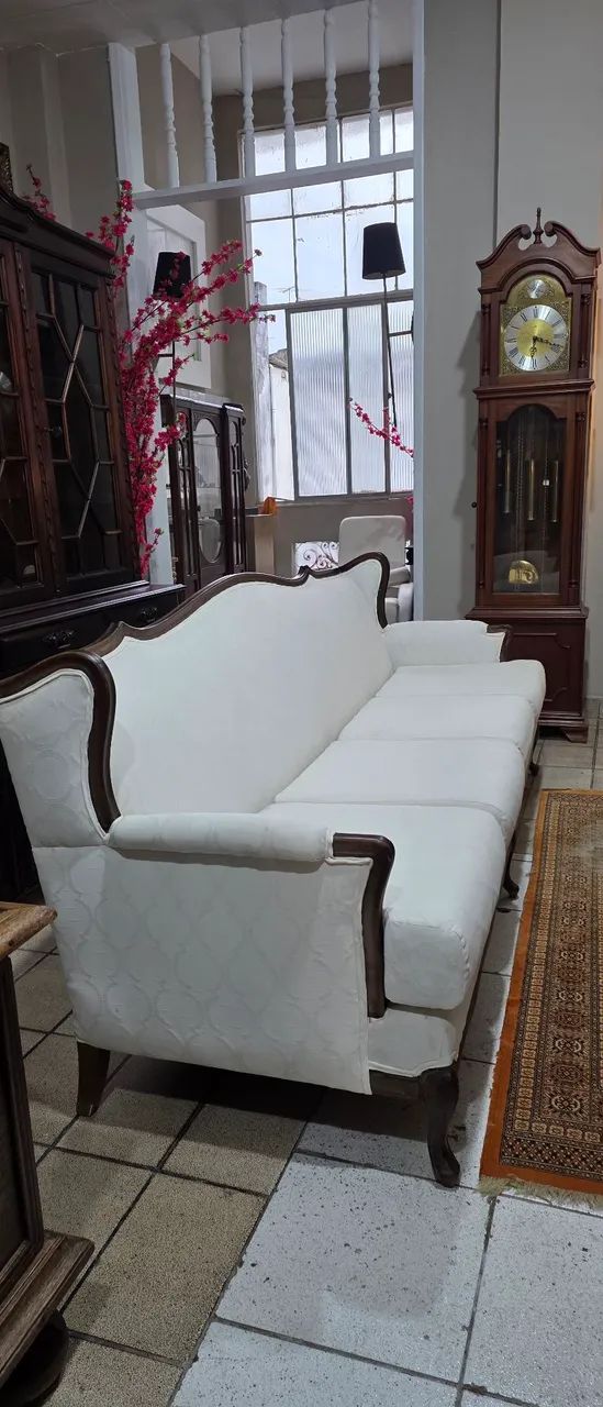 Móveis antigos, conjunto clássico sofa, poltronas e mesa de centro  - Foto 2