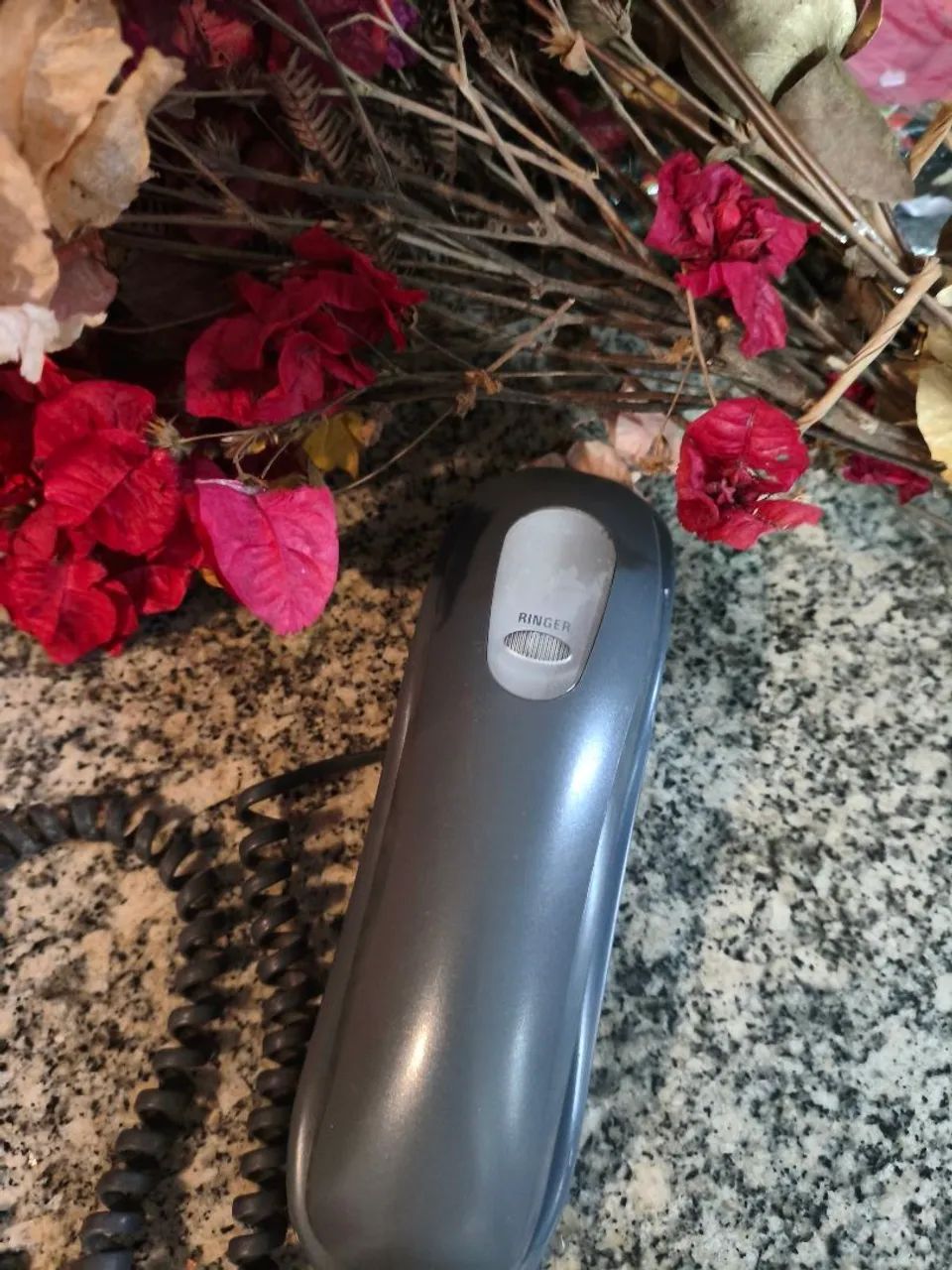 2 Telefones tipo gôndola ( CINZA CHUMBO da atual INTELBRAS + 1 BRANCO) - Foto 5