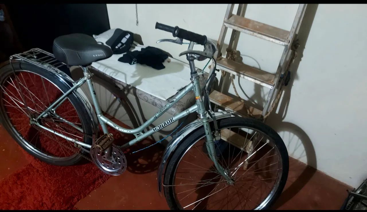 Vendo essas bicicletas antigas 
