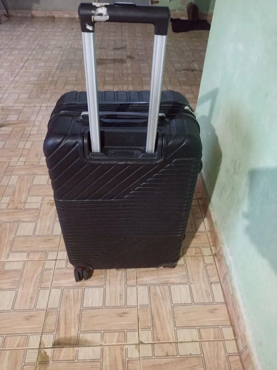 Vendo mala de viagem usada mais em bom estado  - Foto 3