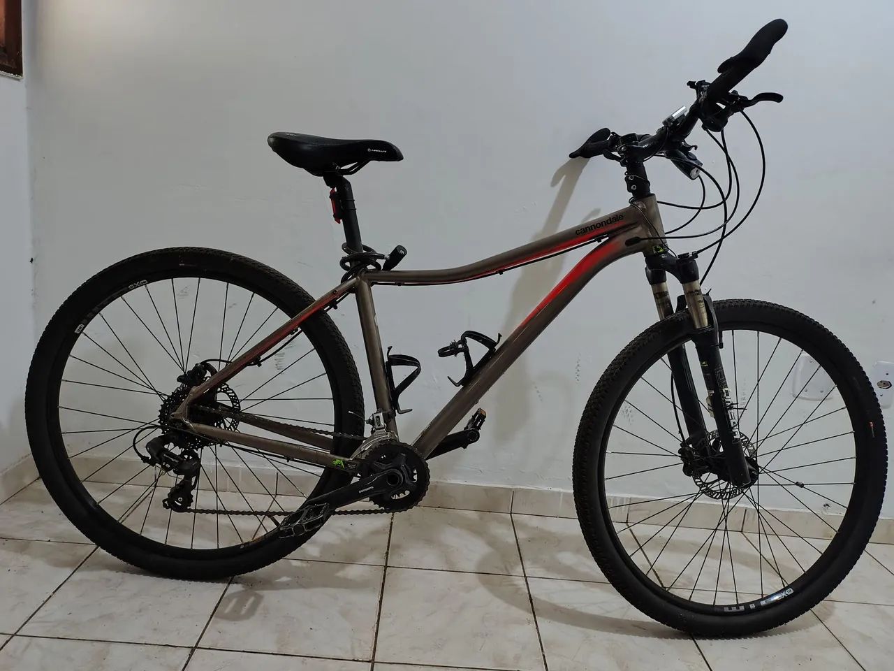 Bicicleta cannodale tango 5. - Foto 5