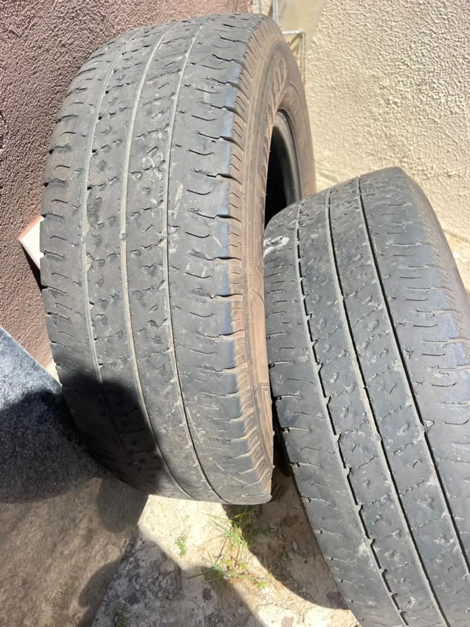 Pneu 215/65/16 CARGO  - Foto 2