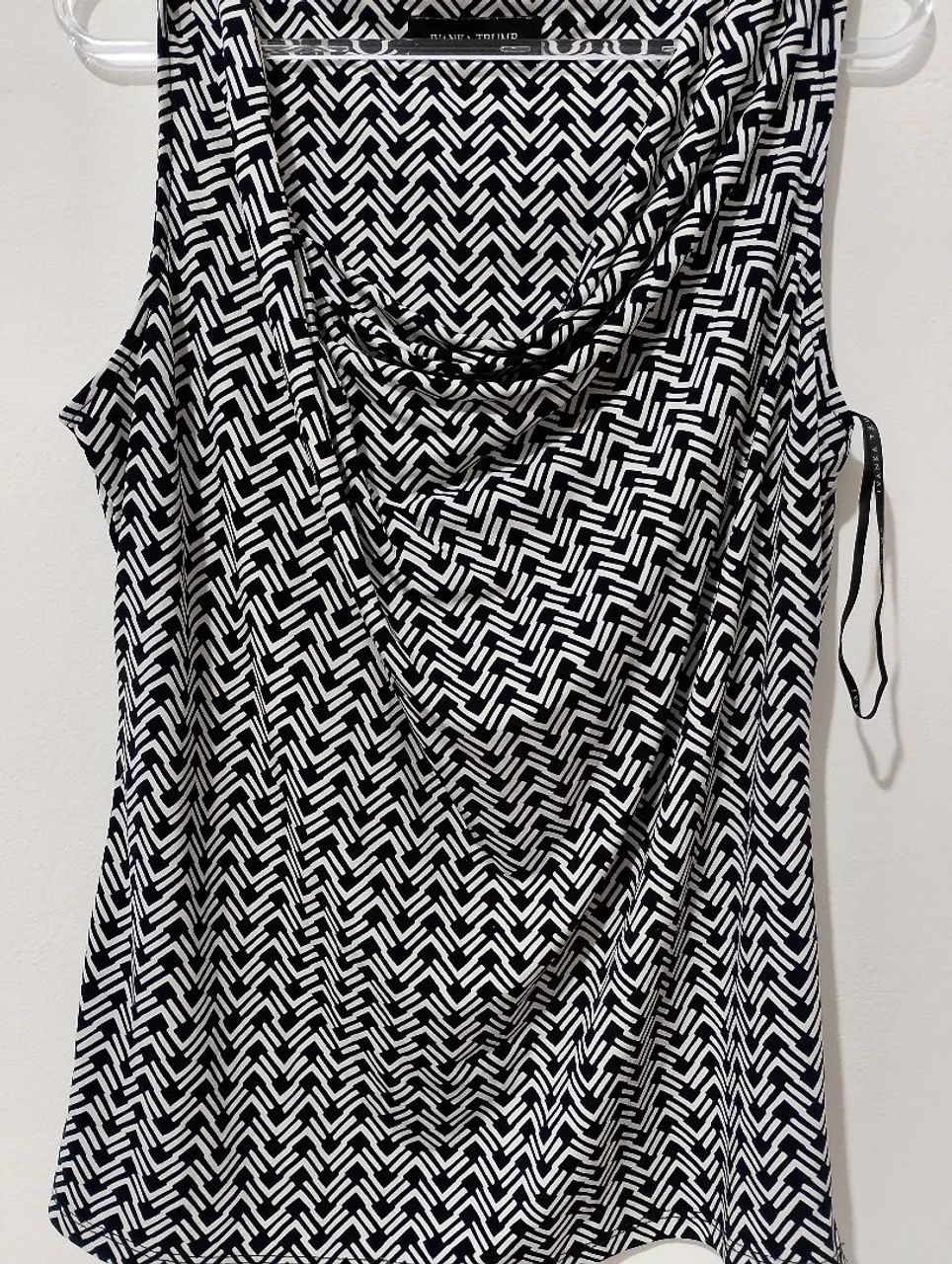 Blusa Ivanka Trump estampado chevron<br> - Foto 2