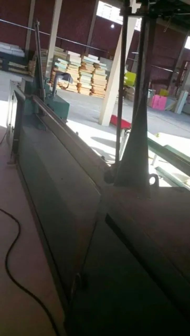 Torno laminador para espuma  - Foto 4