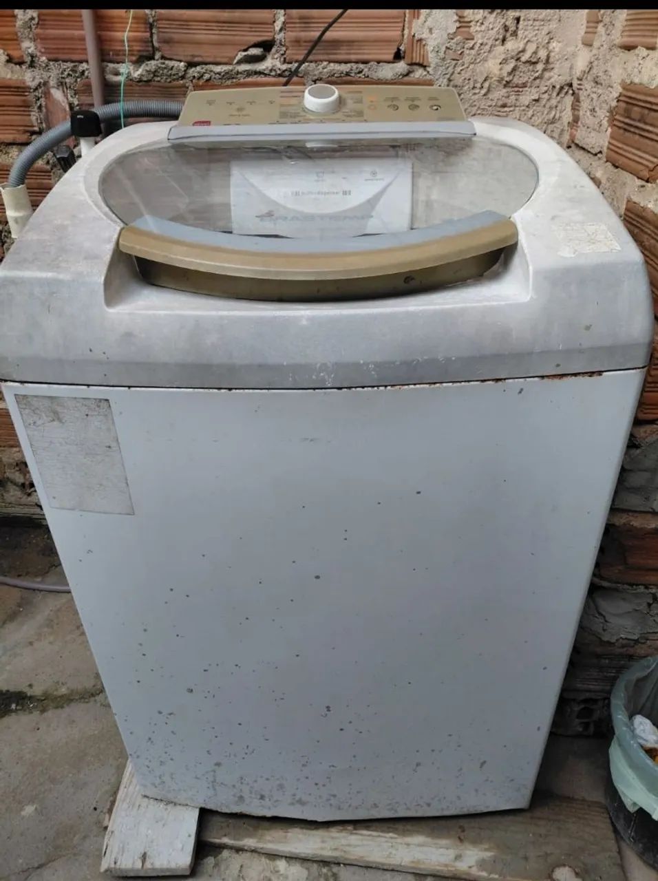 Máquina de lavar roupas 