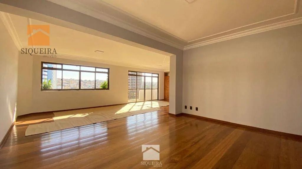Edifício Santa Sofia - Apartamento com 3 dormitórios à venda, 204 m² por R$ 920.000 - Sant - Foto 2