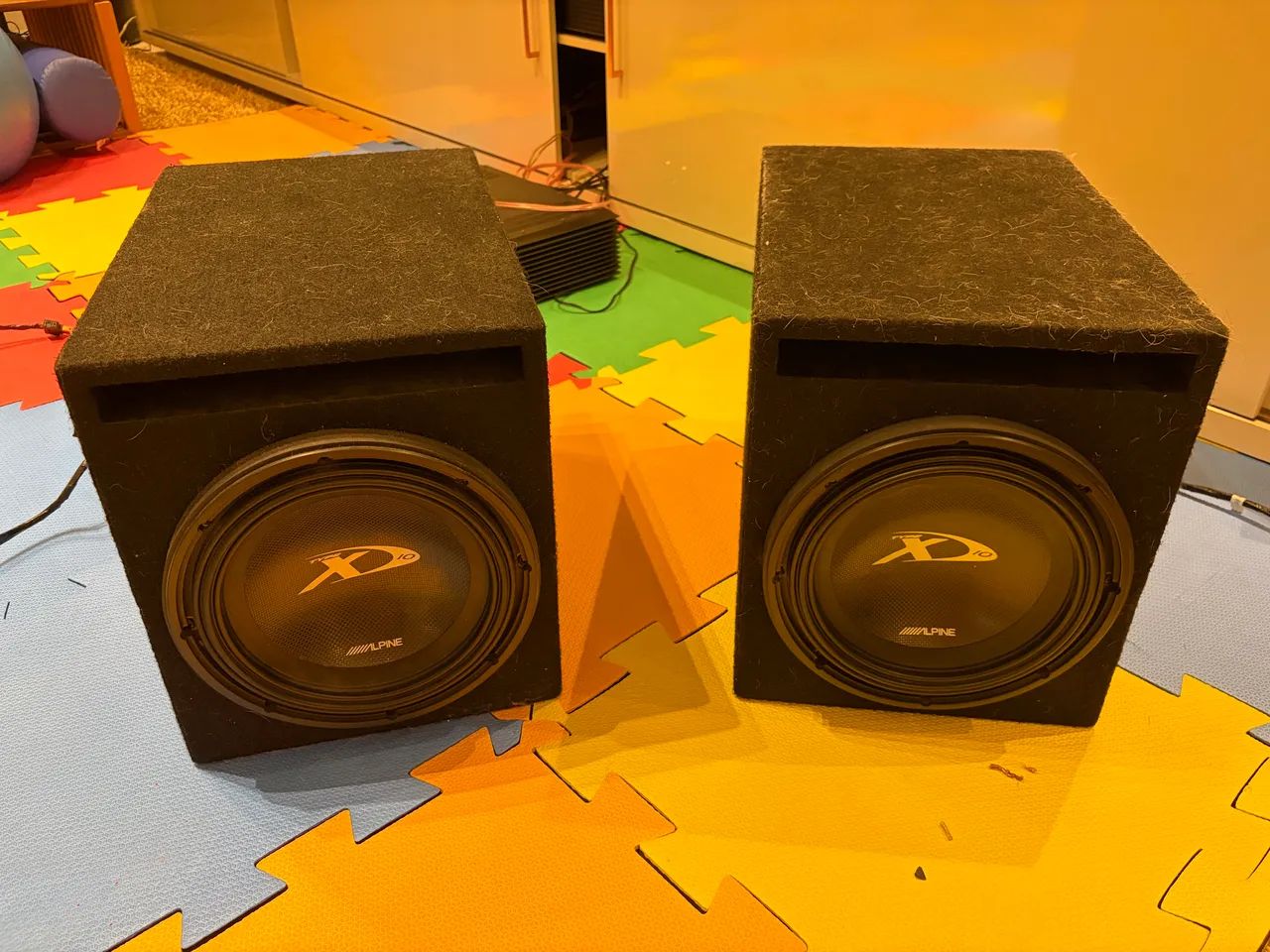 Subwoofers Alpine SWX-1043D o par