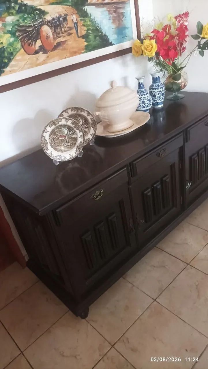 Buffet colonial 