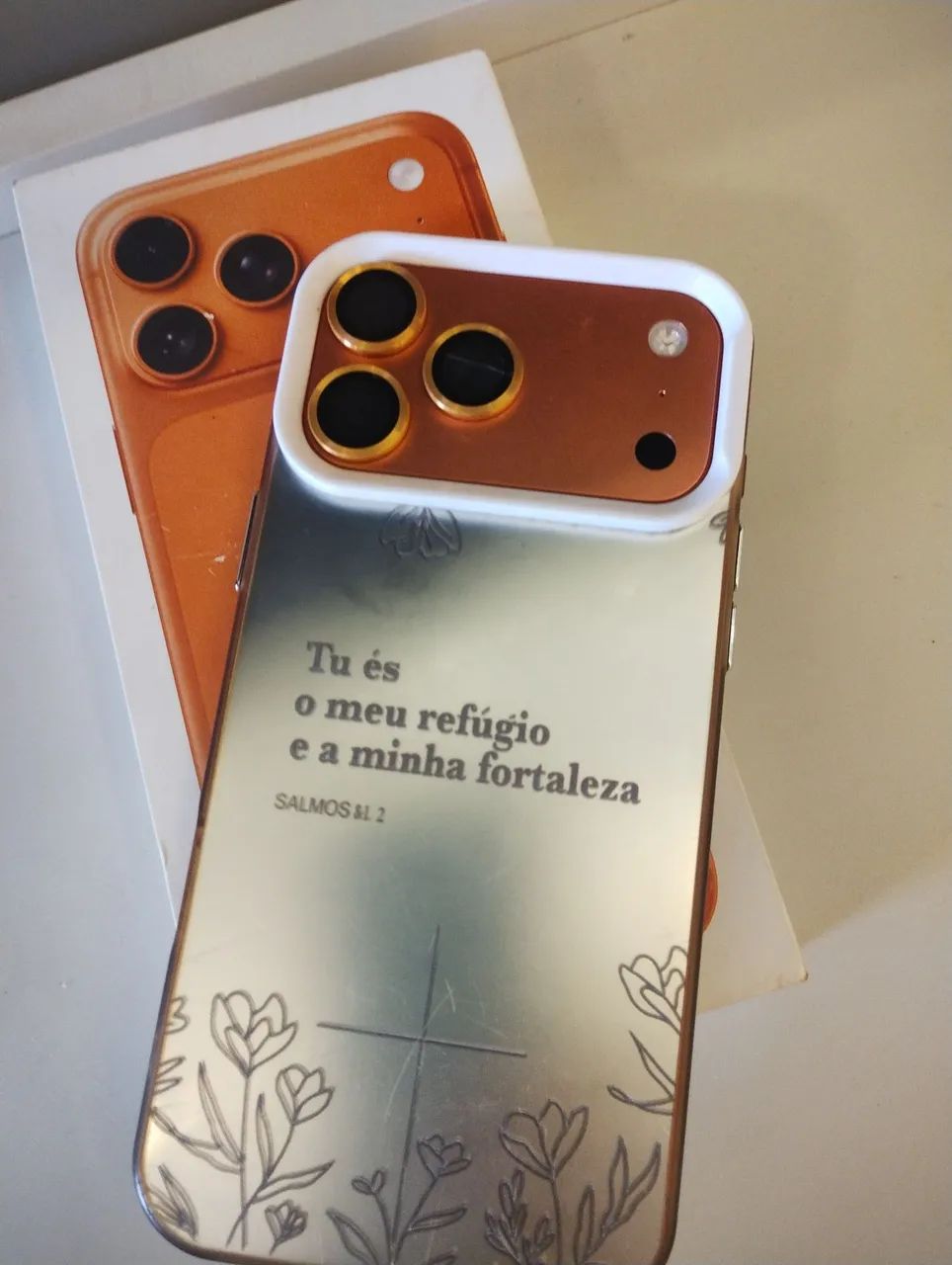 iPhone 17 com caixa e nota fiscal 8mil