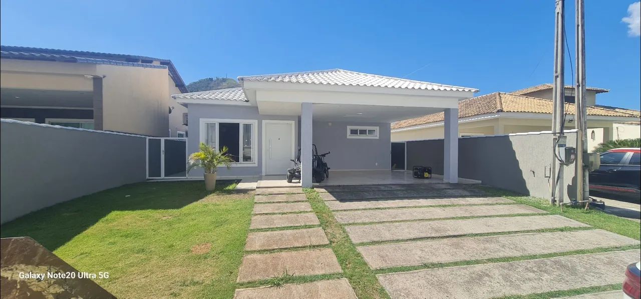 Casa em condomínio com 3 quartos