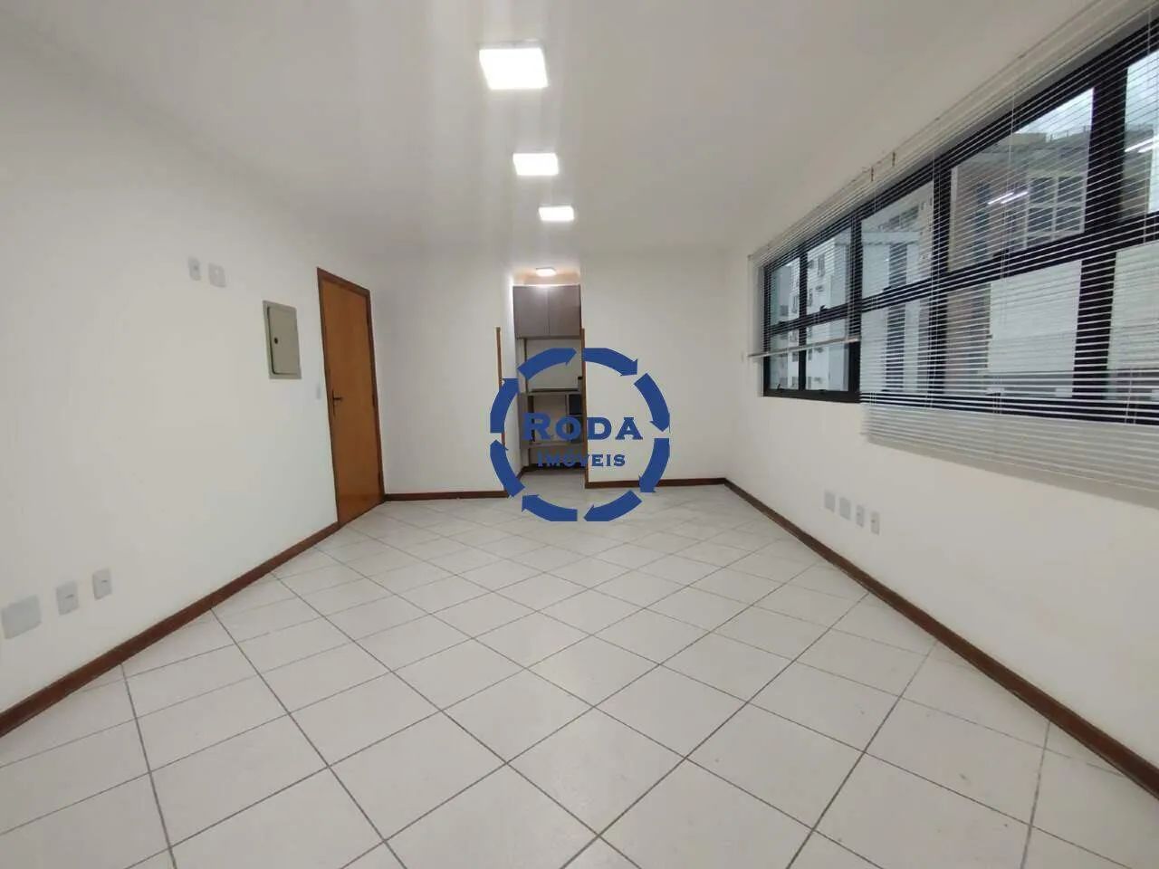 Sala Comercial na Av. Pedro Lessa  35m²  Oportunidade em Santos - Foto 5
