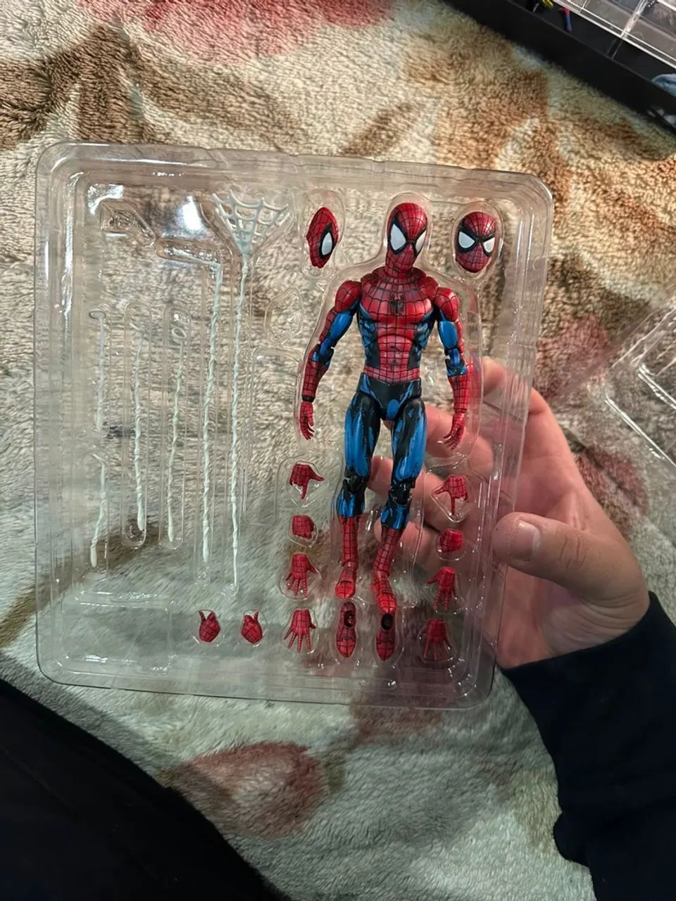 Mafex spider man ( Leia ) - Foto 2