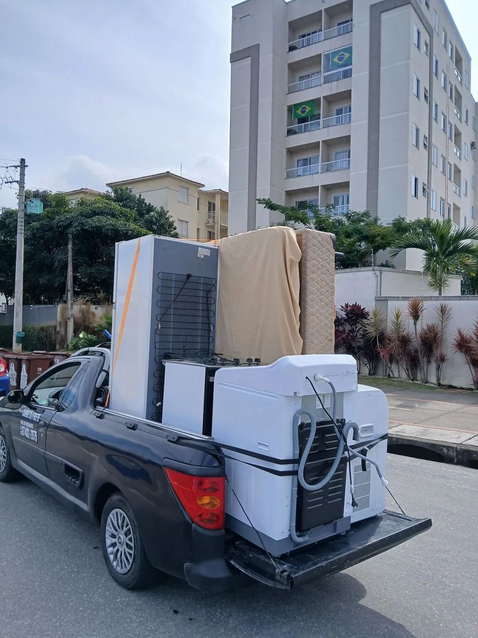Carreto / Descarte de Material 
