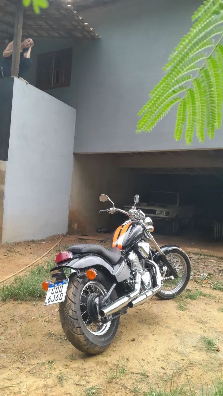 Shadow 600 - Foto 4