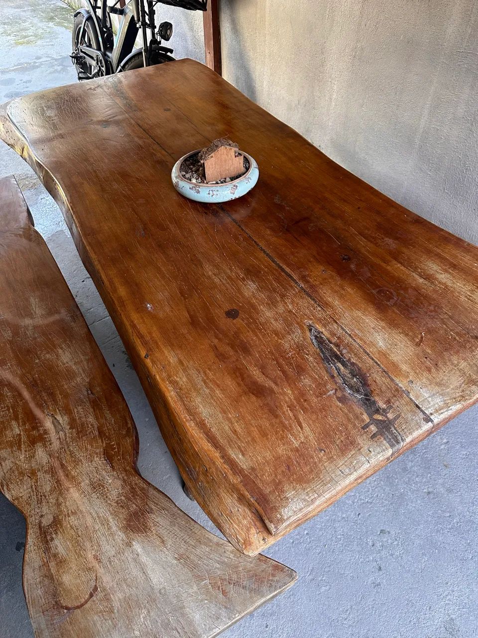 Vendo mesa de madeira Maciça  - Foto 4