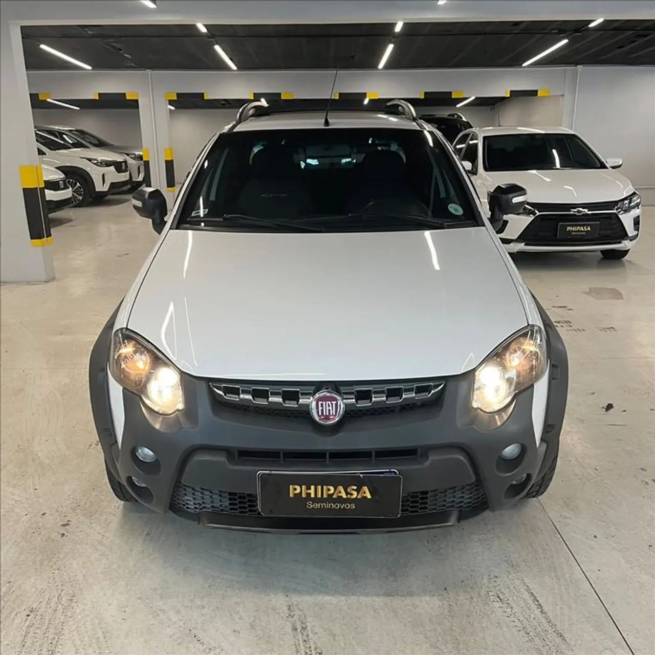 Fiat Strada Adv. M. March. 1.8 Flex 16V CD 2020 - Foto 3