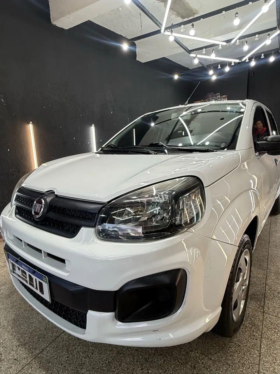 Fiat Uno Attractive 1.0 EVO Fire Flex 8V 5P 2021 - Foto 3