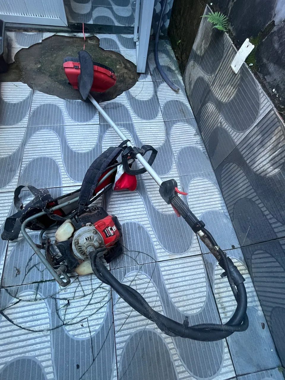 Vende-se roçadeira  - Foto 5