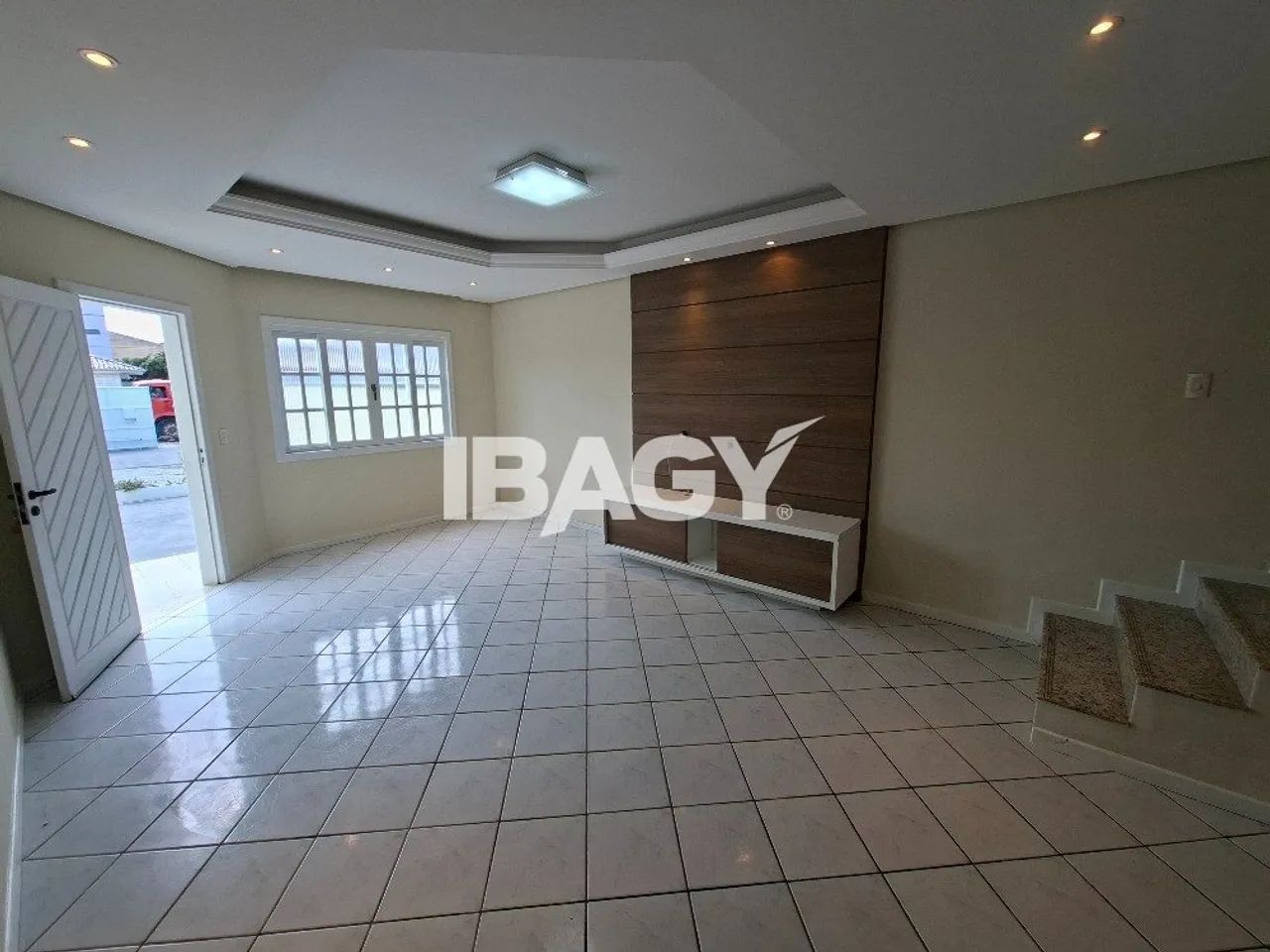 Excelente Casa 4 dormitório(s) em Ponte do Imaruim - Palhoça - Foto 3