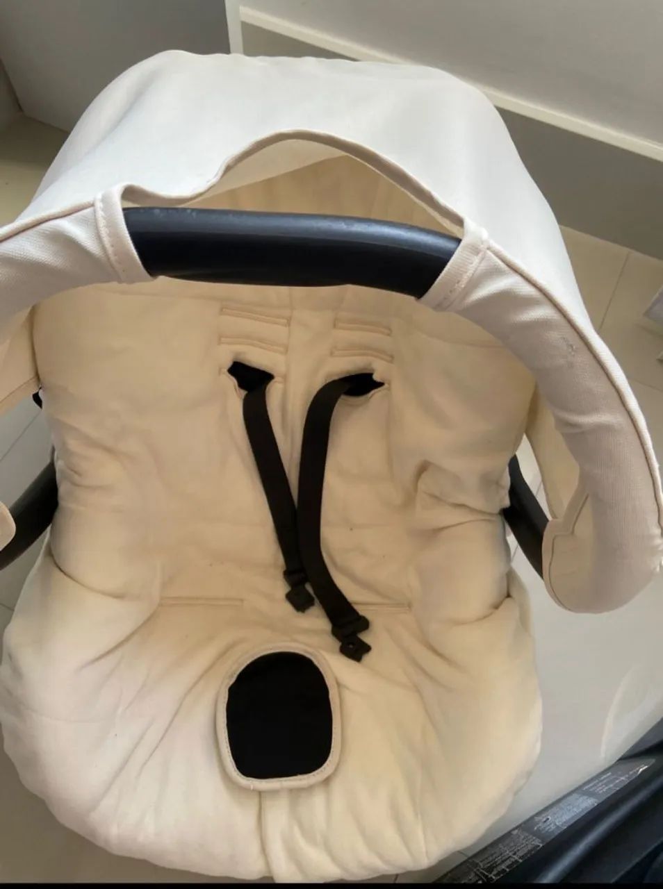Vendo carrinho de bebê de RN até 2, 3 anos e cadeira para carro - Foto 4