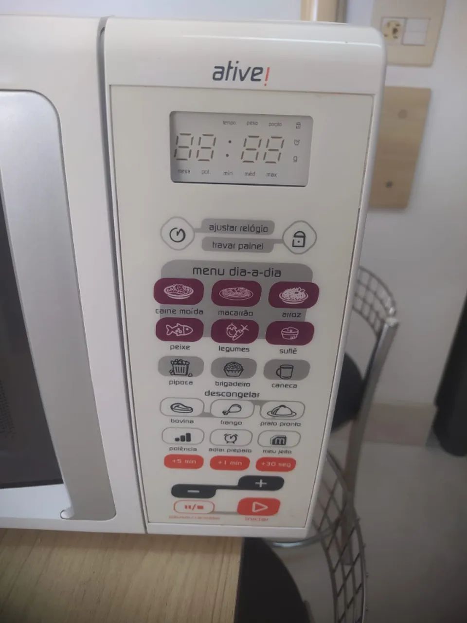 Vendo Microondas BRASTEMP - Foto 2