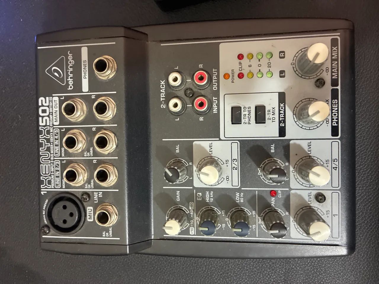 Mixer Xenyx 502 Behringer 