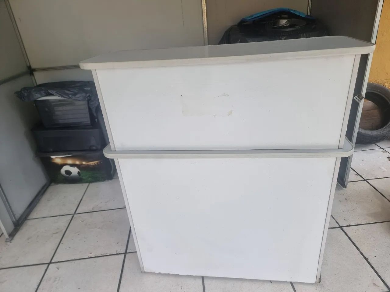Balcão Duplo 2 Andar de Madeira Excelente Branco  - Foto 4