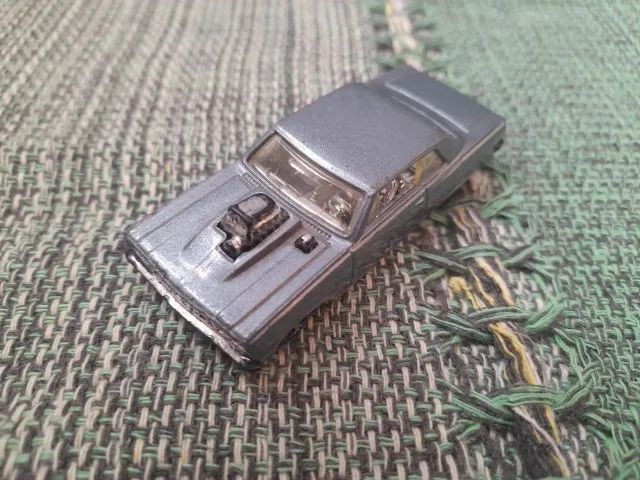 Carrinho Hot Wheels '64 Chevelle SS cinza - Foto 2