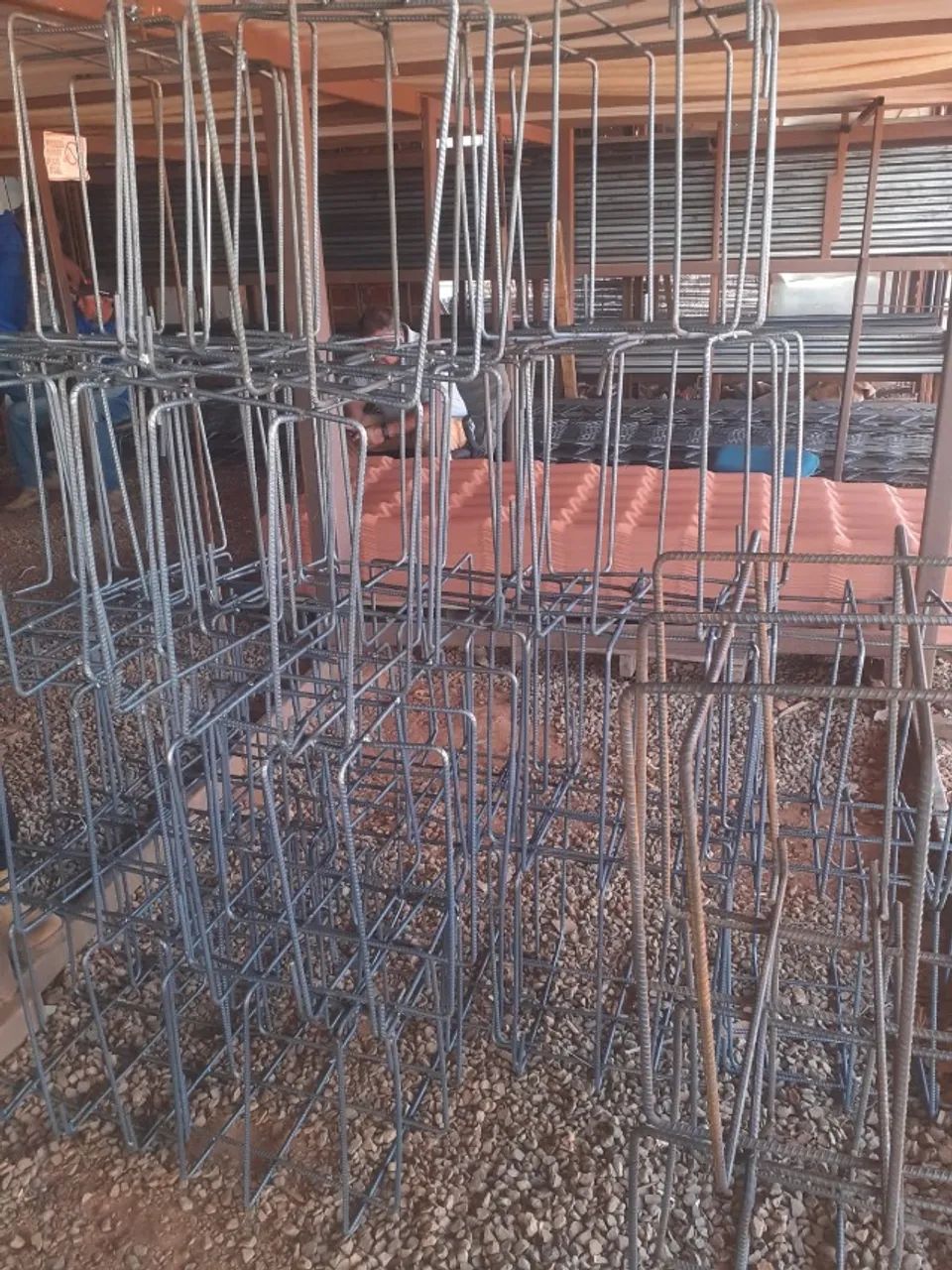 gaiola ferro 40x40x40 ferro 5/16 75,90 a vista 