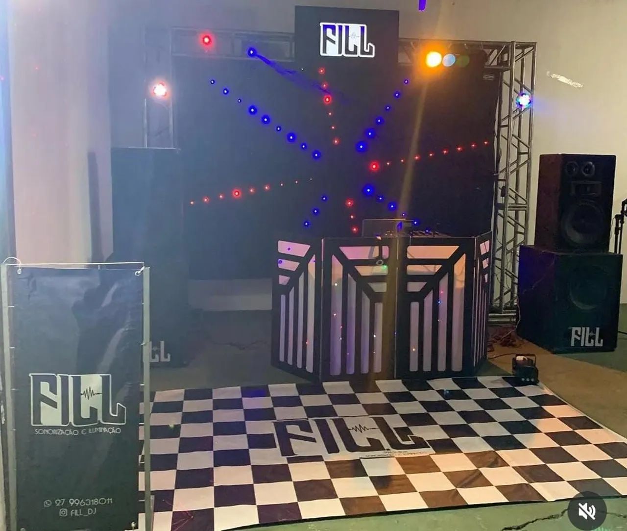 DJ som e iluminação 